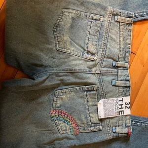 NWT Joe’s Jeans with Rainbow Embroidery